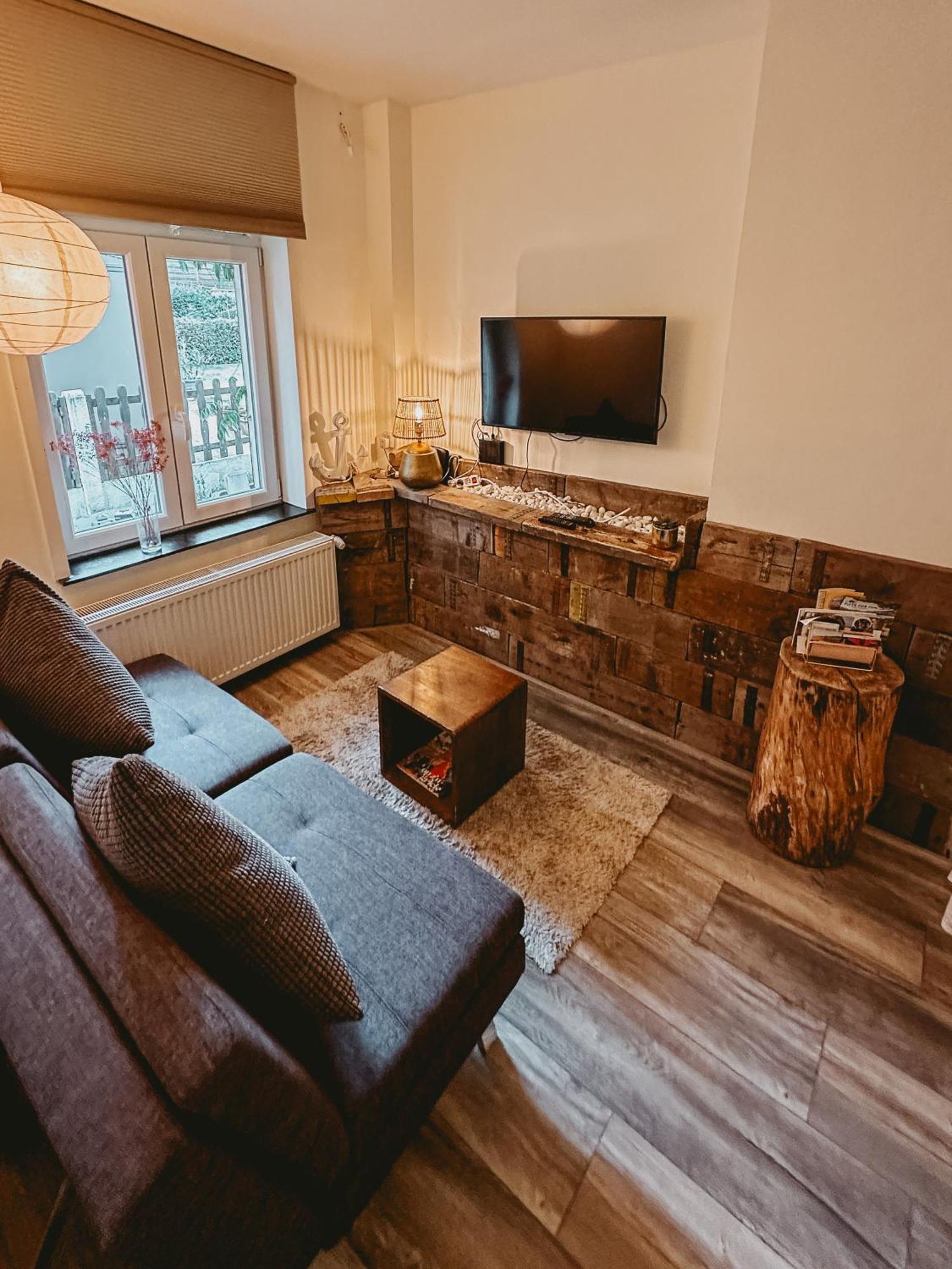 Maas Suites Lanaken Exterior photo